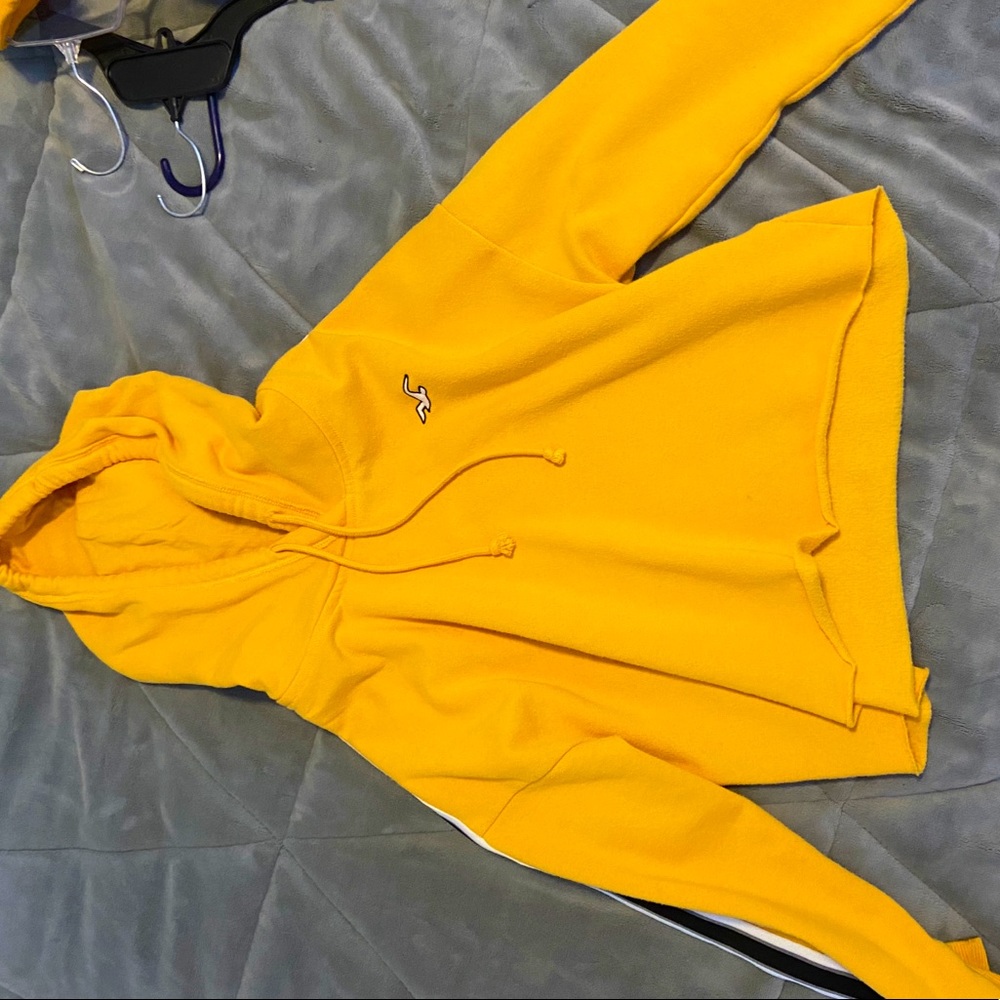 Cropped hoodie
